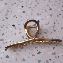 Load image into Gallery viewer, London Claw Clip - Gold
