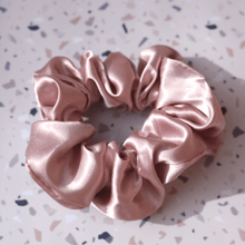 Load image into Gallery viewer, Scrunchie Set
